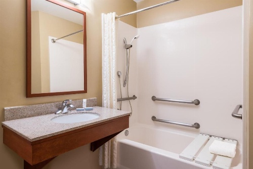 Candlewood Suites LAX Hawthorne image 8