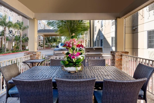 Candlewood Suites LAX Hawthorne image 13